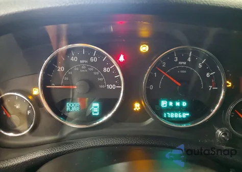 2015 Jeep Wrangler Unlimited Sahara z USA, uszkodzony, nr VIN 1C4BJWEG3FL647126